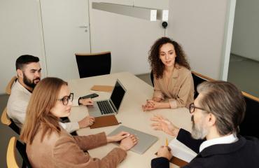 Vom Startup zum Marktführer: Online-Konferenz am 1.2.2024 15.00 Uhr 